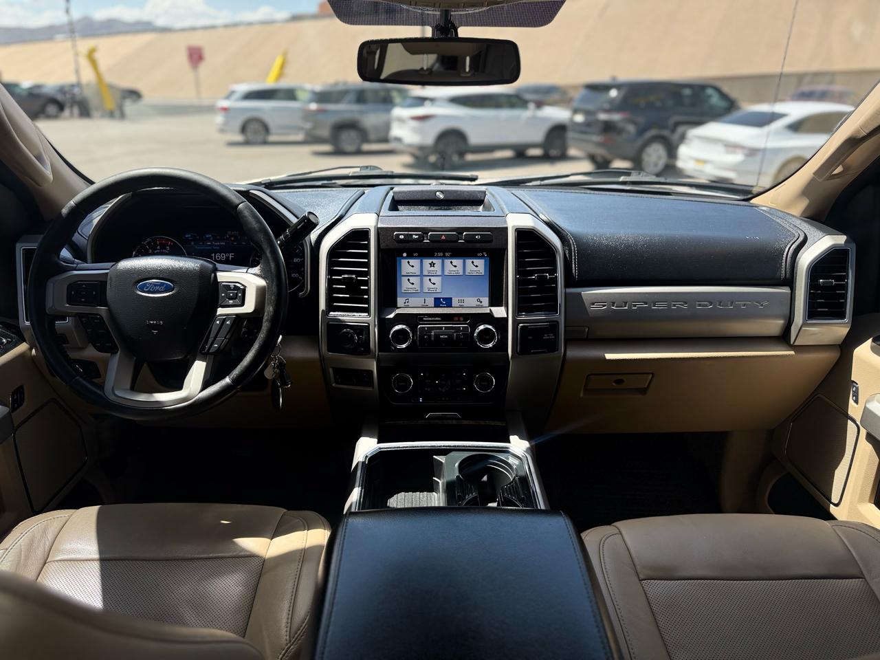 Ford Super Duty F-350 SRW Lariat 4WD Crew Cab 8' Box 2019