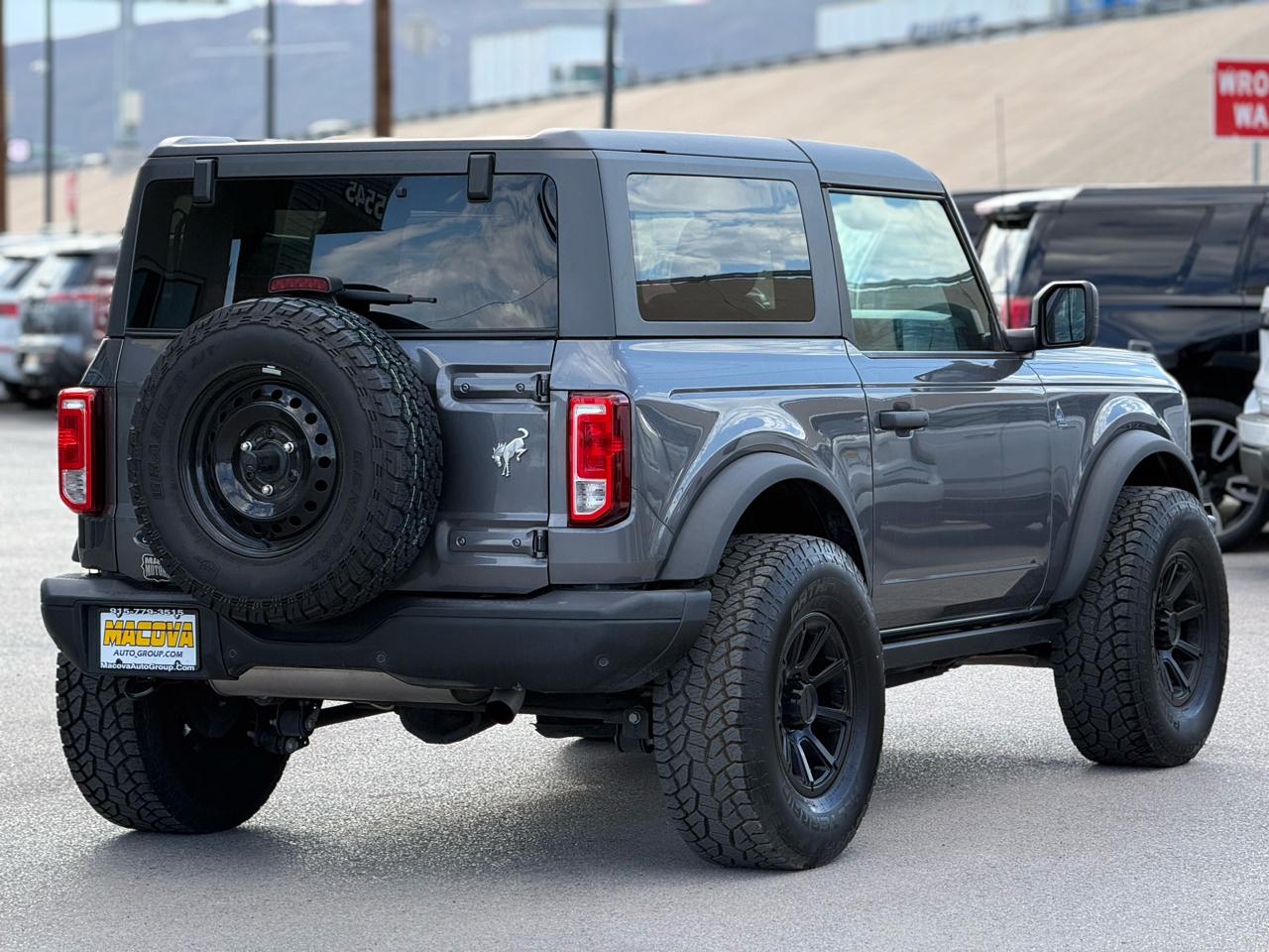 Ford Bronco Black Diamond 2 Door 4x4 2022