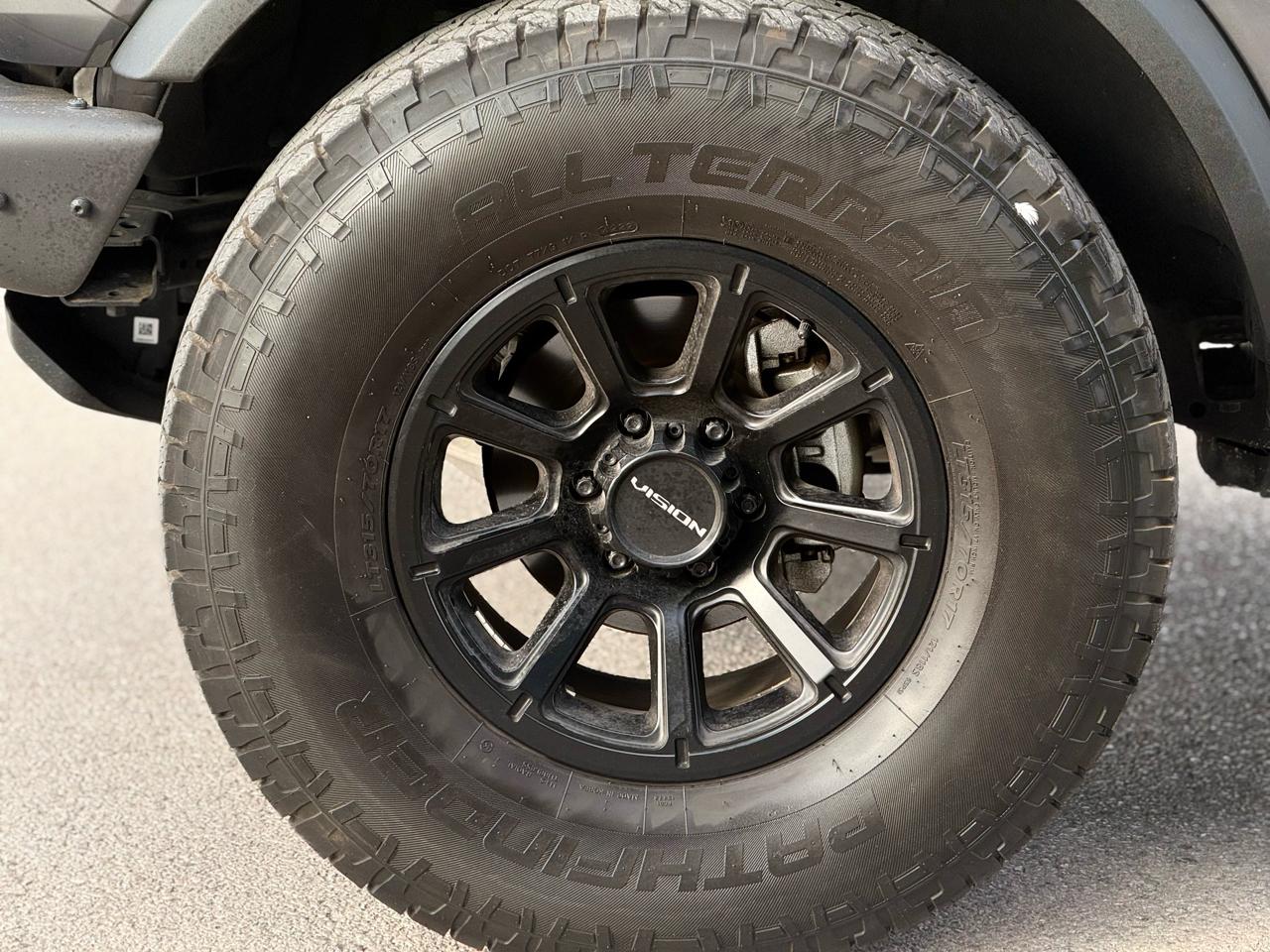Ford Bronco Black Diamond 2 Door 4x4 2022