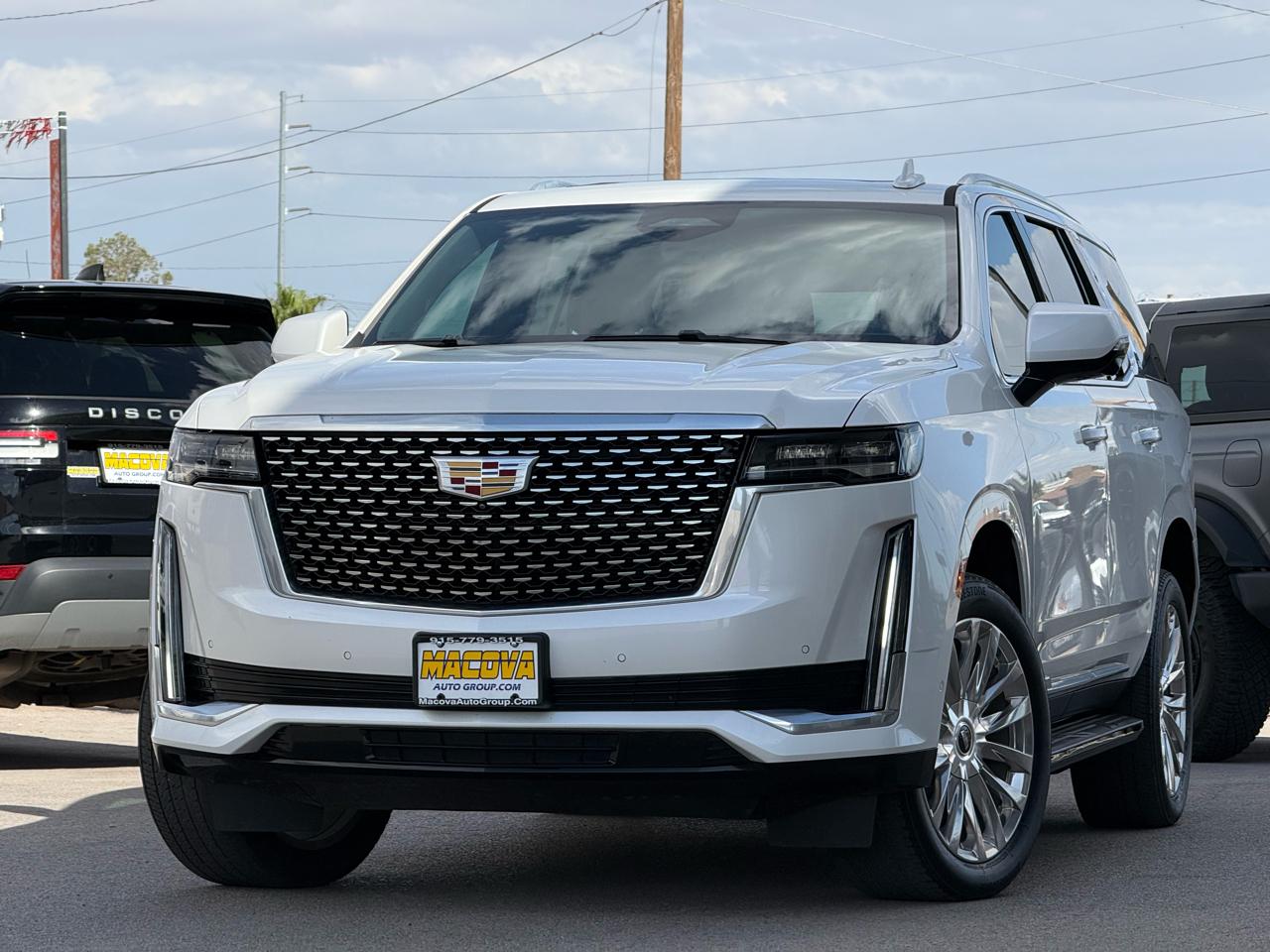 Cadillac Escalade 4WD 4dr Premium Luxury 2023