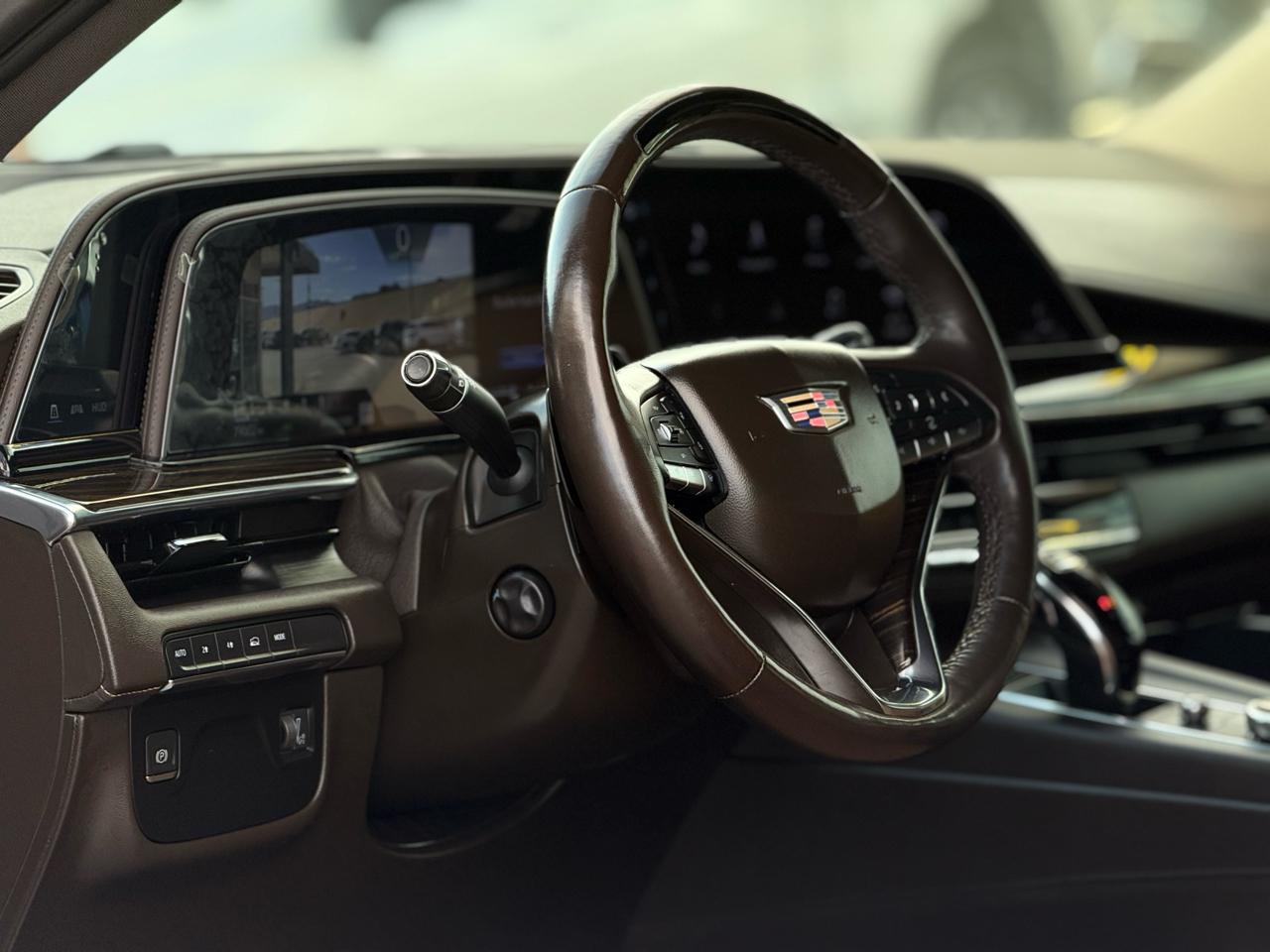 Cadillac Escalade 4WD 4dr Premium Luxury 2023
