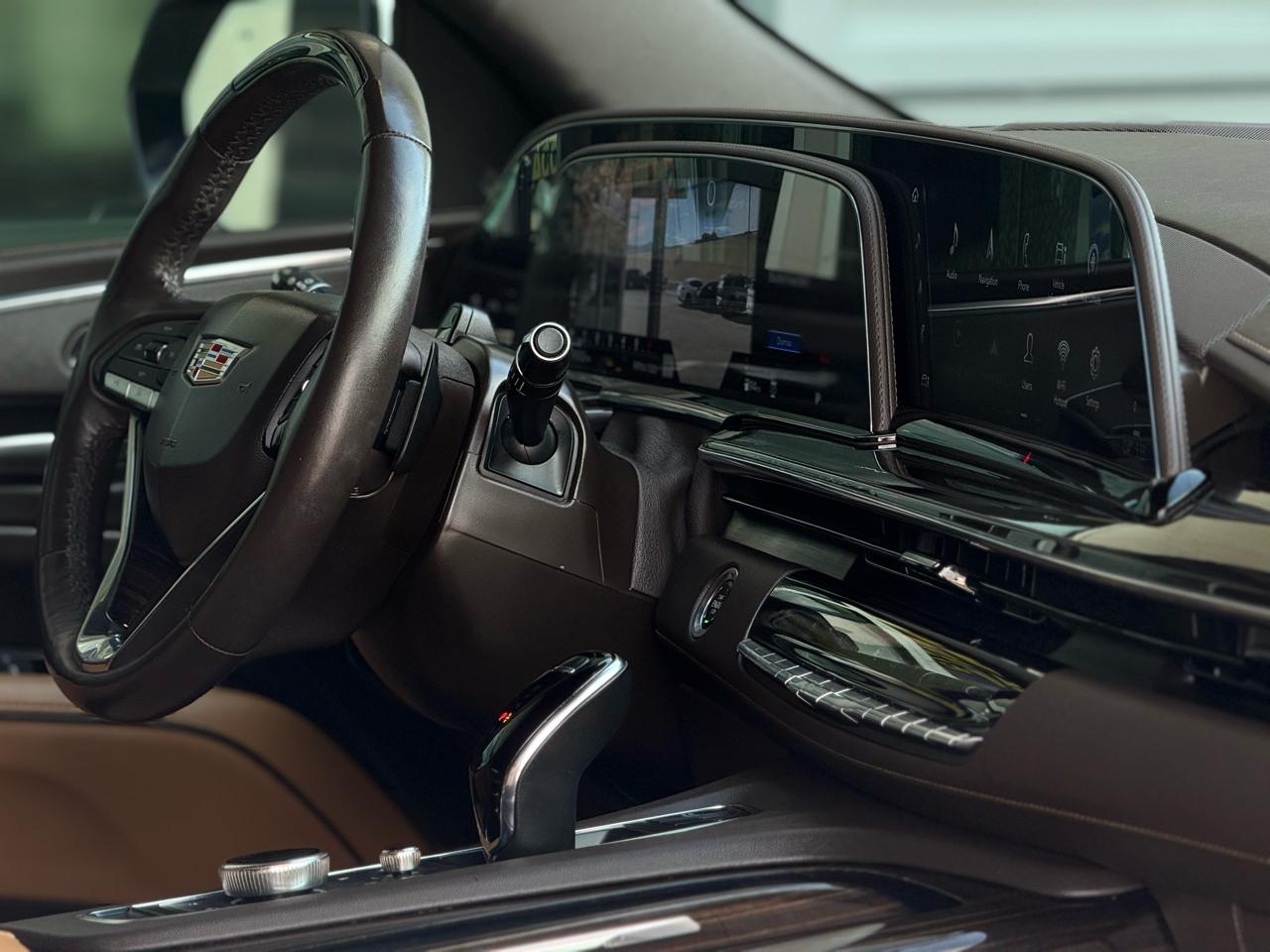 Cadillac Escalade 4WD 4dr Premium Luxury 2023