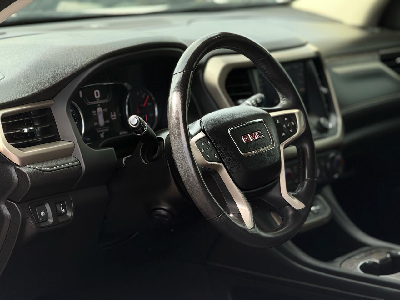 GMC Acadia FWD 4dr Denali 2020
