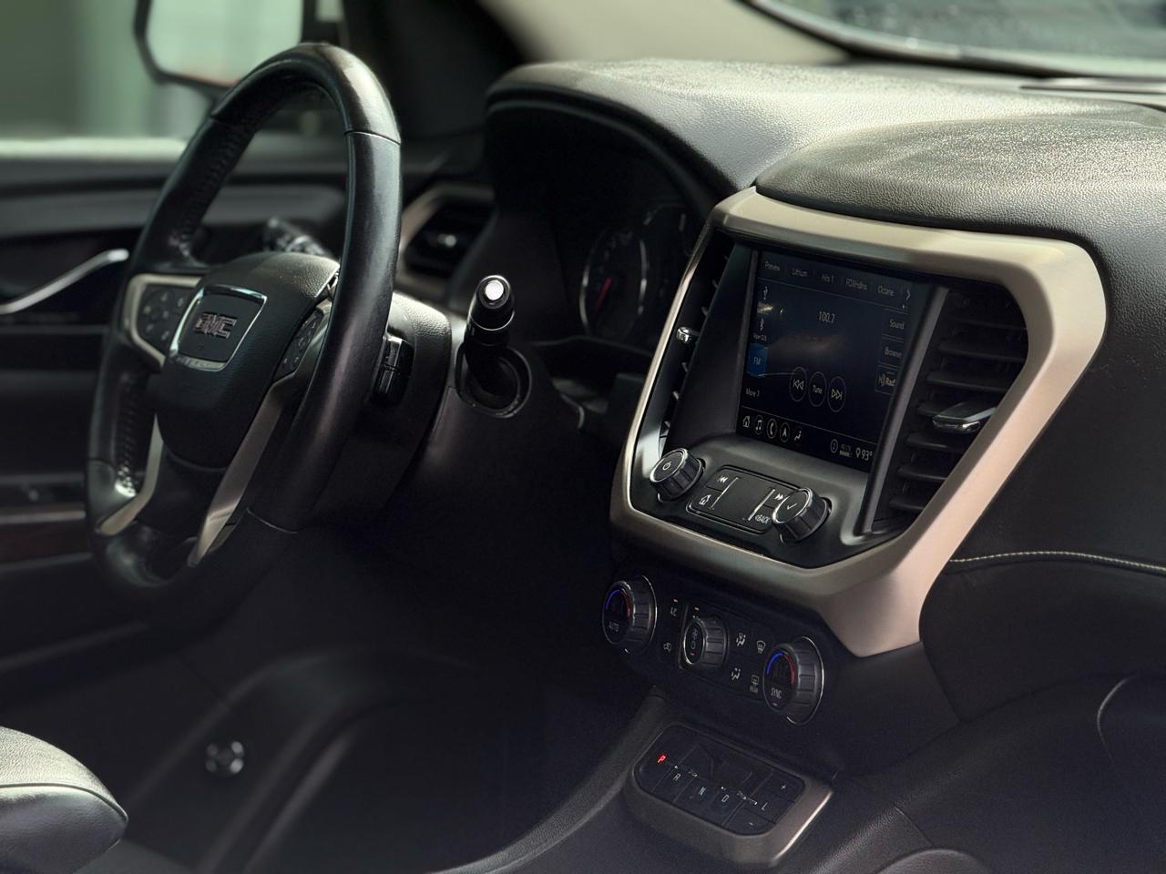 GMC Acadia FWD 4dr Denali 2020