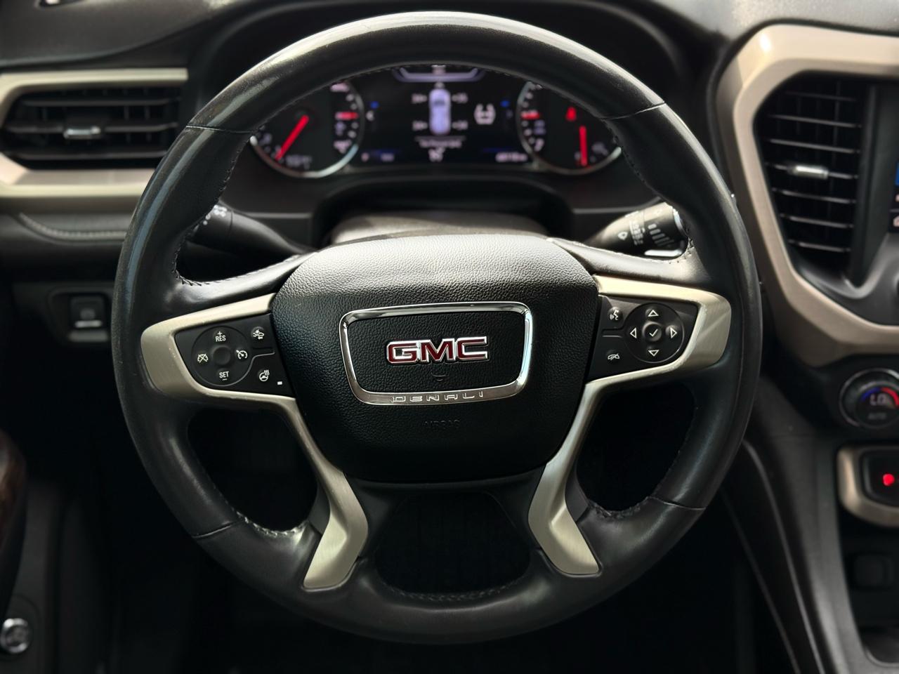 GMC Acadia FWD 4dr Denali 2020