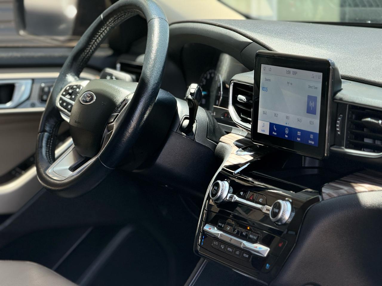 Ford Explorer Limited RWD 2022