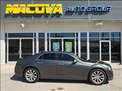 2019 Chrysler 300 