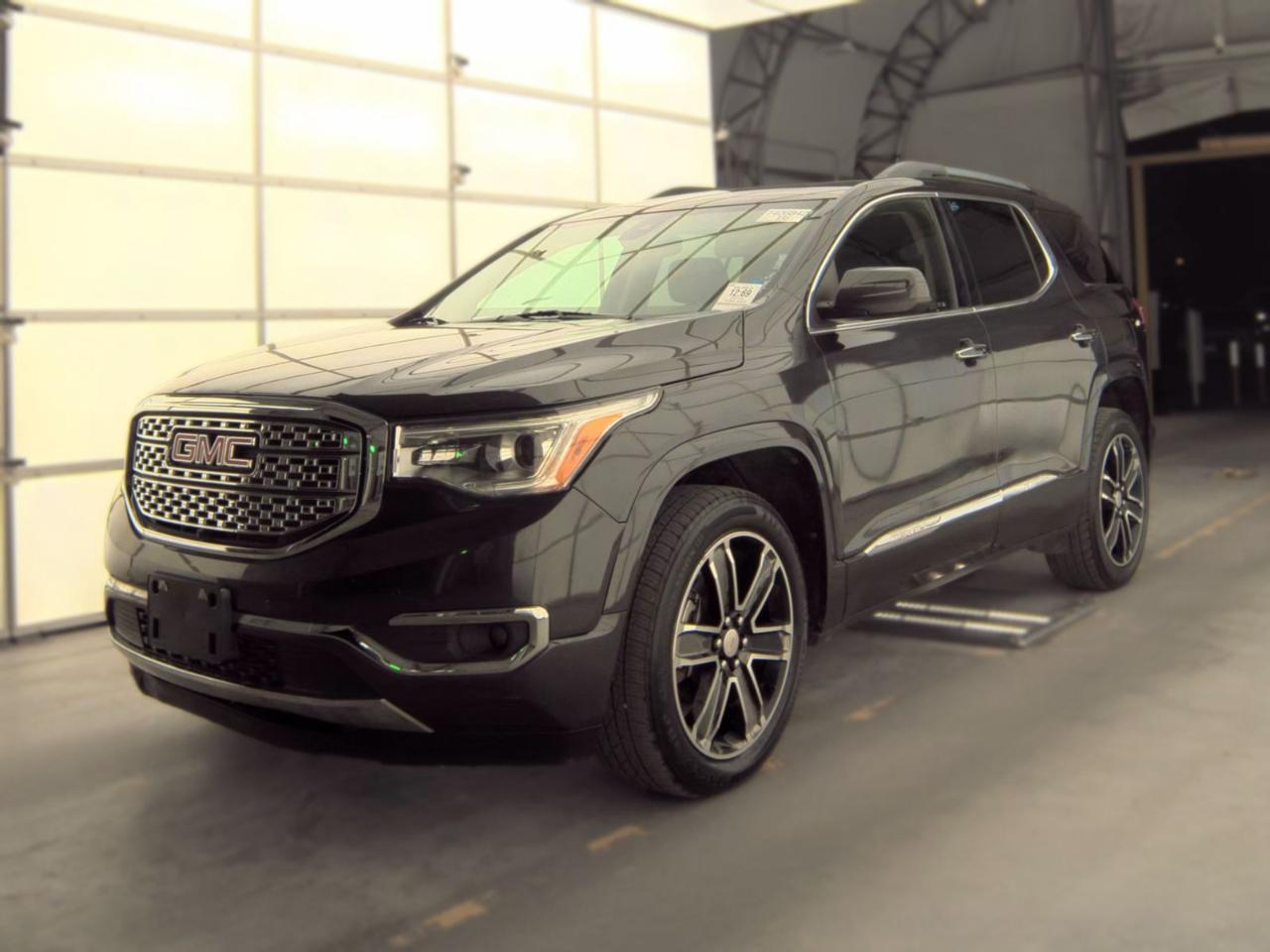 GMC Acadia FWD 4dr Denali 2019