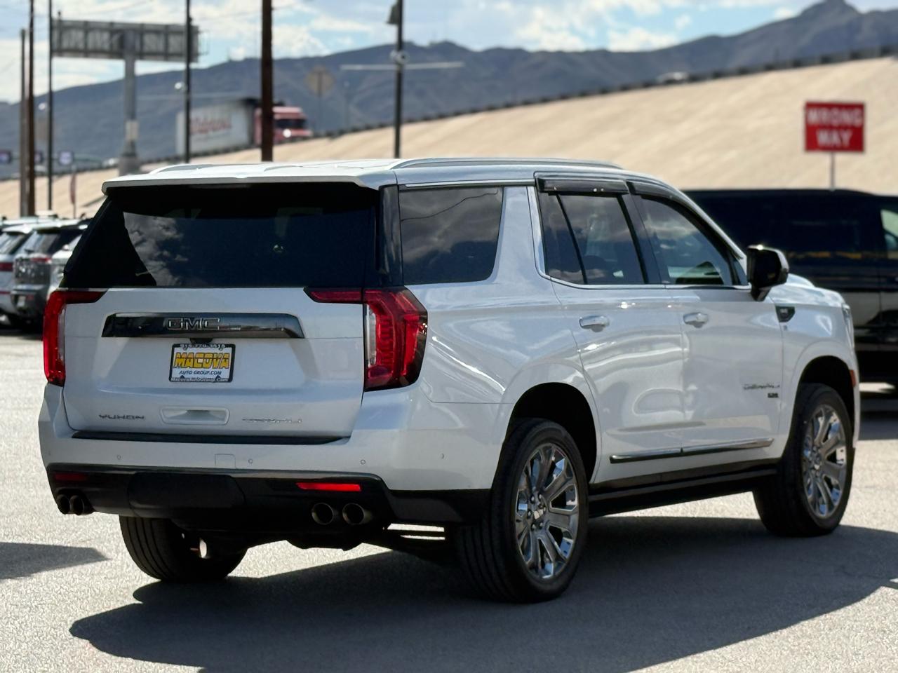 GMC Yukon 4WD 4dr Denali Ultimate 2023