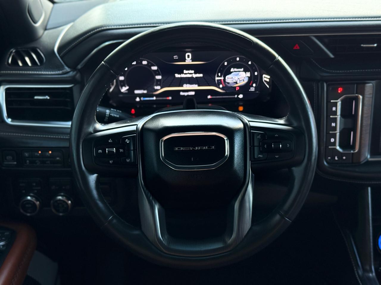 GMC Yukon 4WD 4dr Denali Ultimate 2023