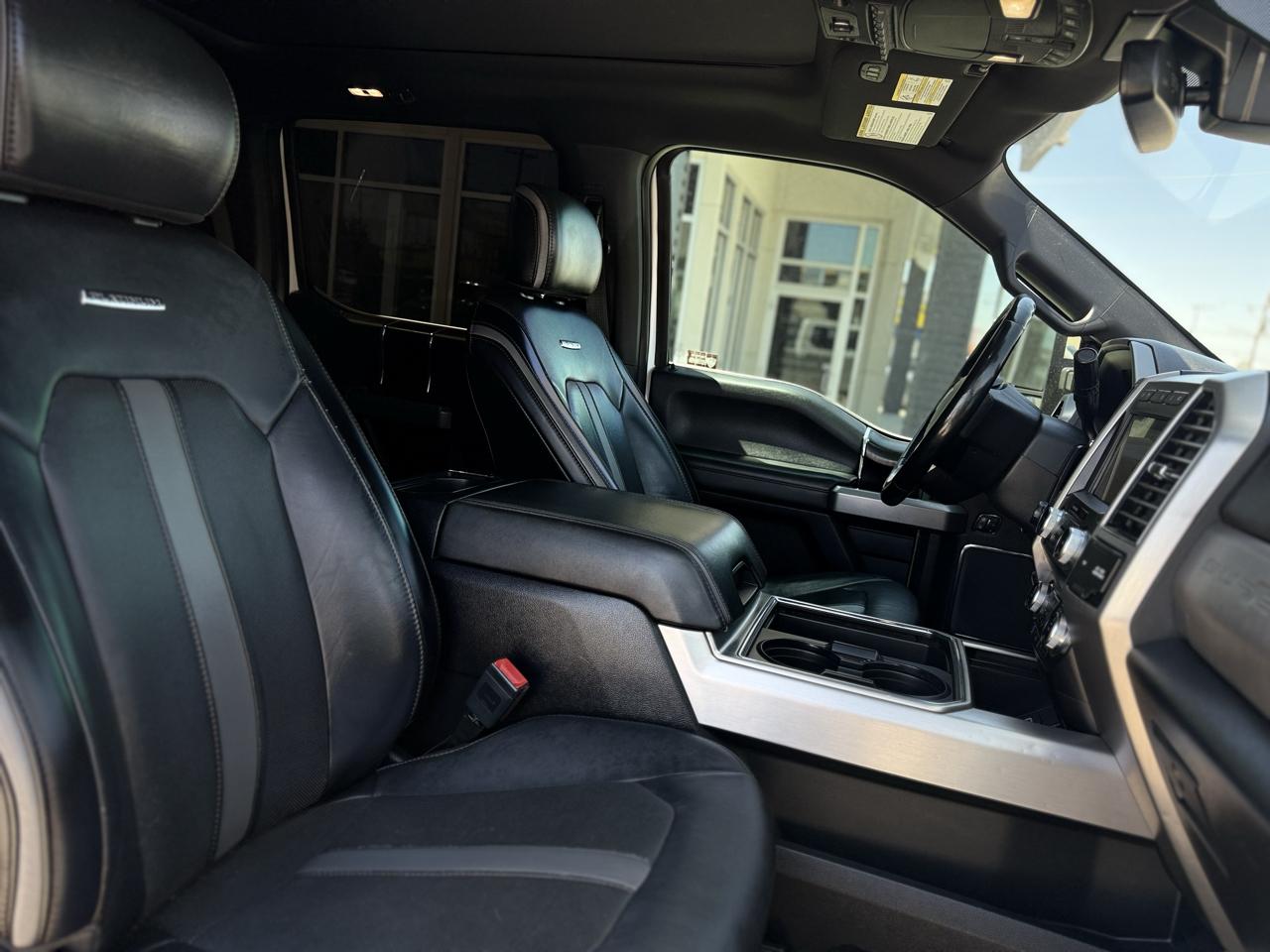 Ford Super Duty F-250 SRW Platinum 4WD Crew Cab 8' Box 2019