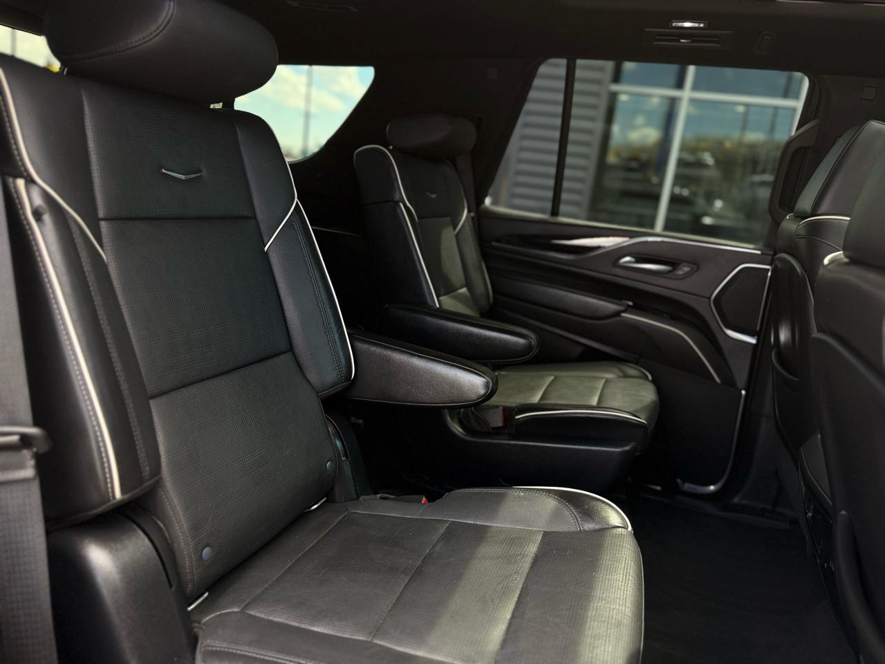 Cadillac Escalade 4WD 4dr Sport 2021