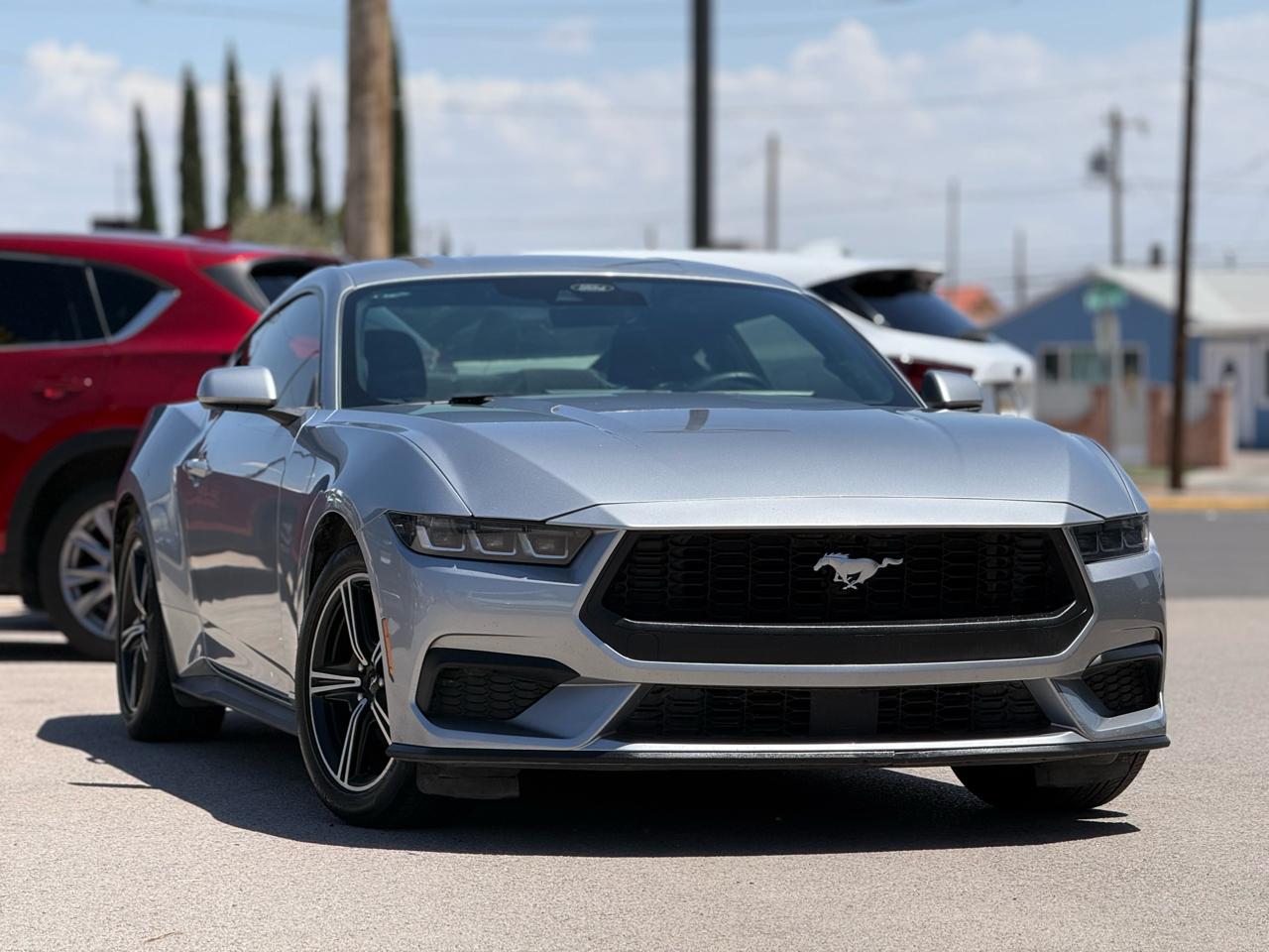 Ford Mustang EcoBoost Fastback 2024