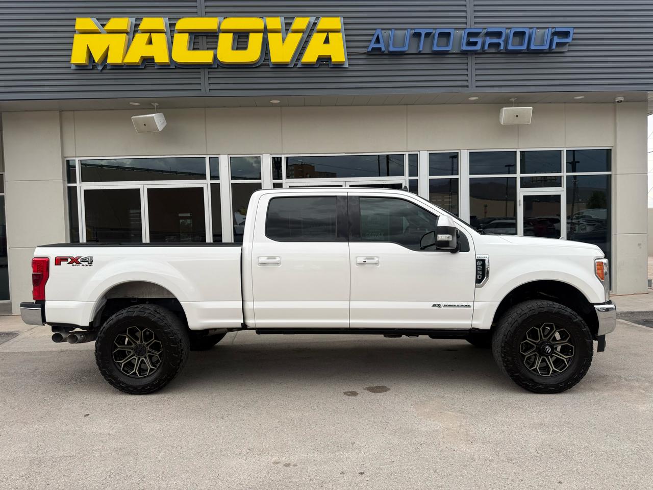 2019 Ford Super Duty F-250 SRW LARIAT 4WD Crew Cab 8' Box