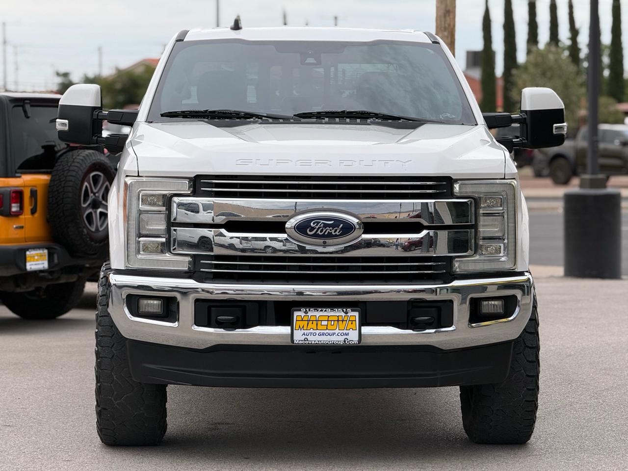 Ford Super Duty F-250 SRW Lariat 4WD Crew Cab 8' Box 2019