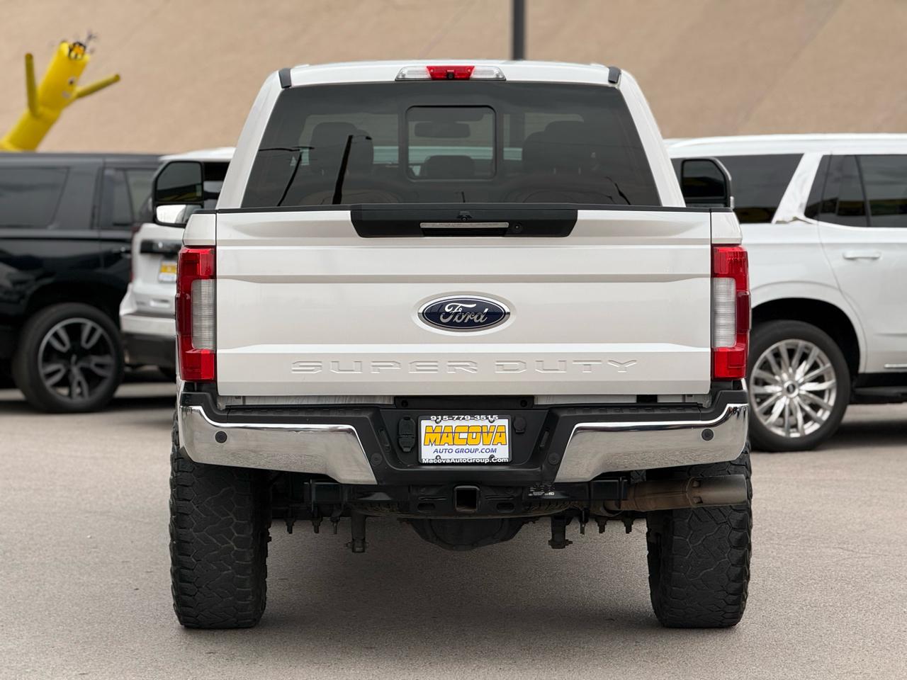 Ford Super Duty F-250 SRW Lariat 4WD Crew Cab 8' Box 2019