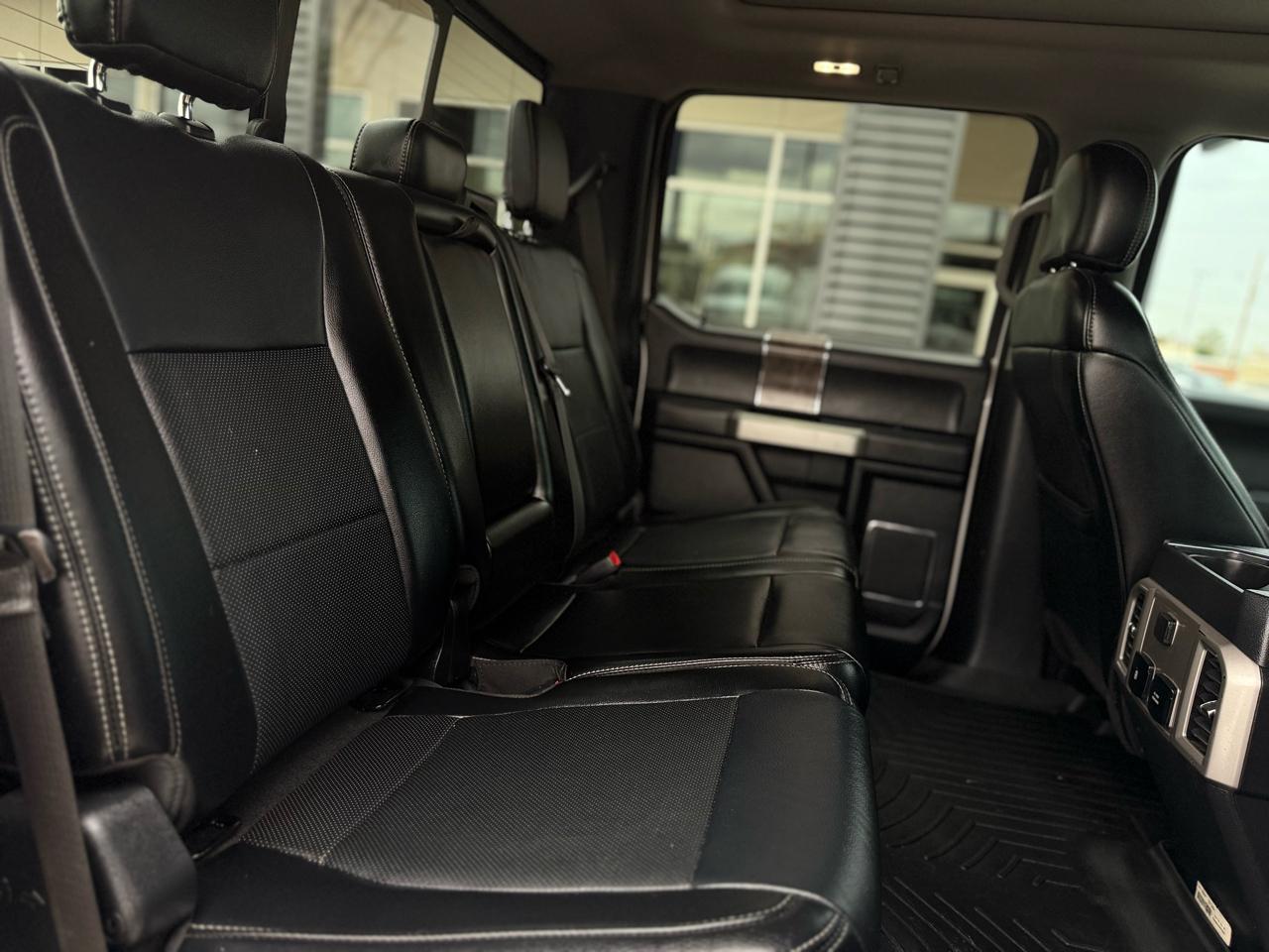 Ford Super Duty F-250 SRW Lariat 4WD Crew Cab 8' Box 2019