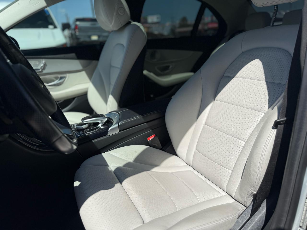 Mercedes-Benz C-Class 4dr Sdn C 300 4MATIC 2015