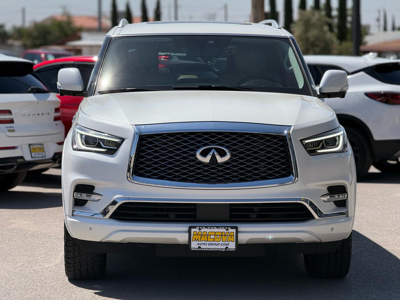 Infiniti QX80 LUXE AWD 2019