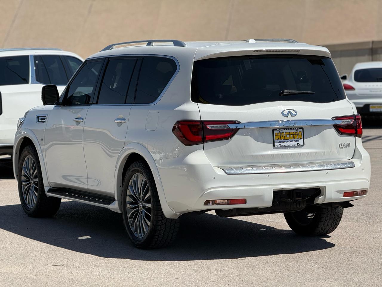 Infiniti QX80 LUXE AWD 2019