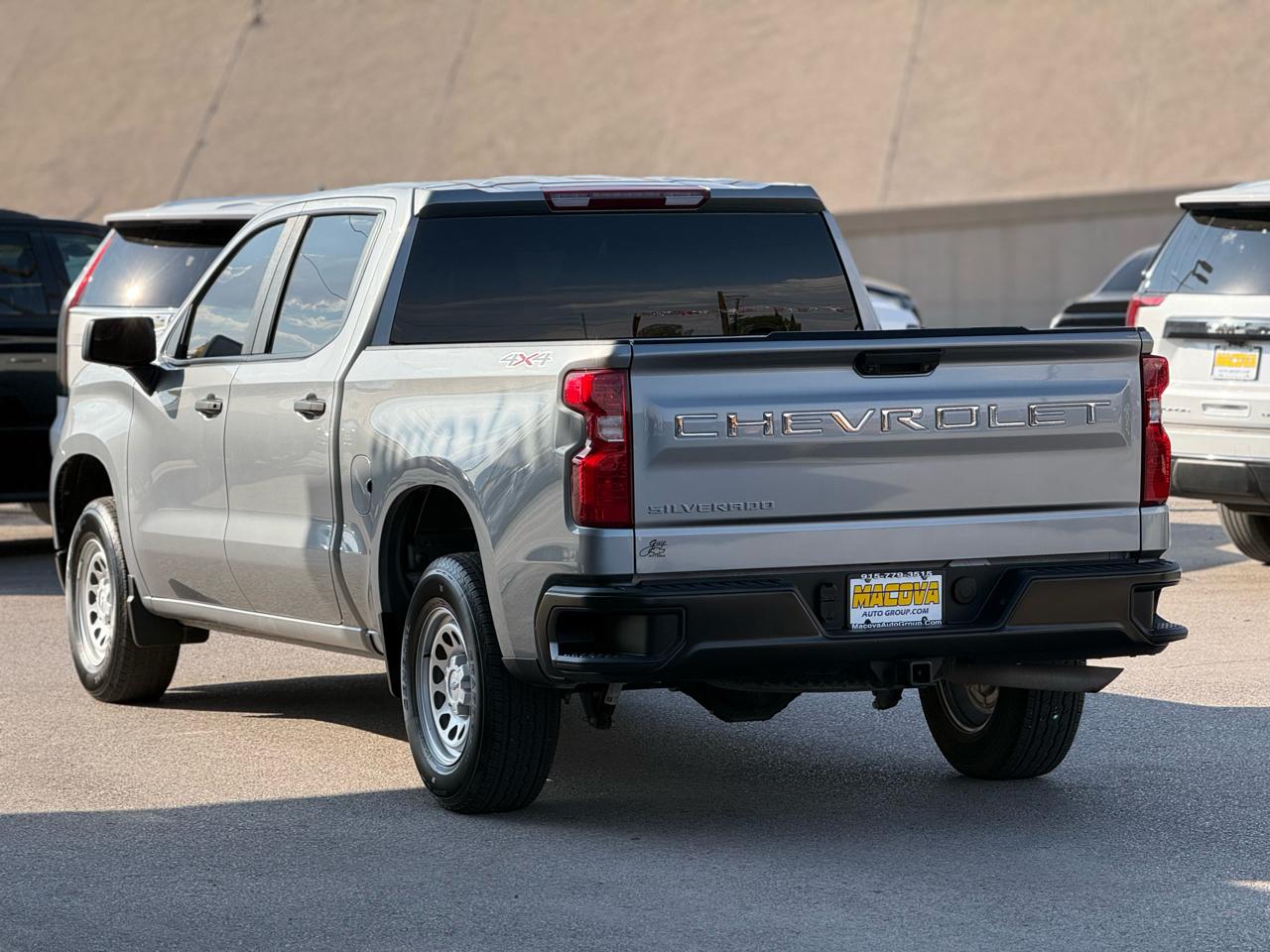 Chevrolet Silverado 1500 4WD Crew Cab 147" Work Truck 2024