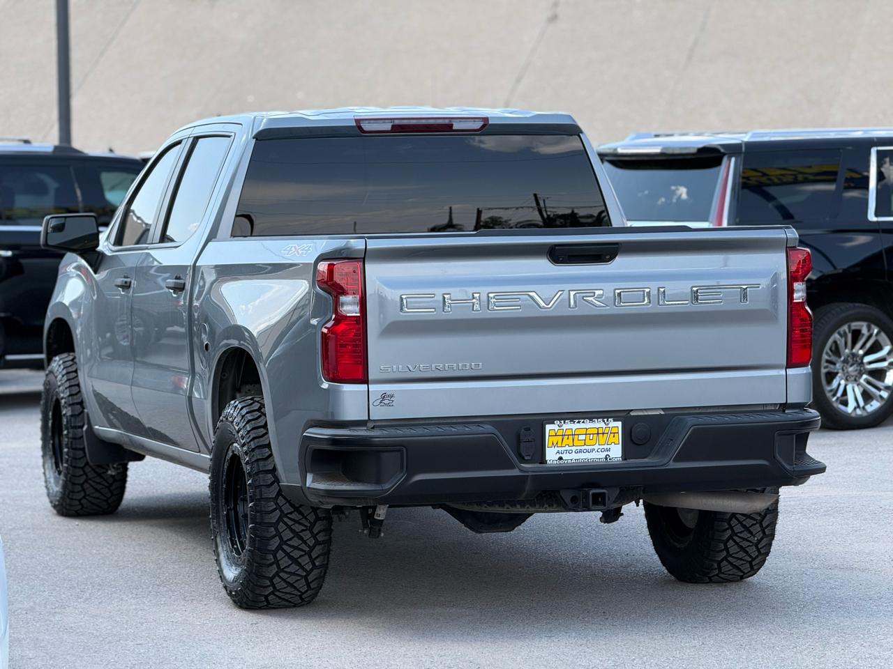 Chevrolet Silverado 1500 4WD Crew Cab 147" Work Truck 2024