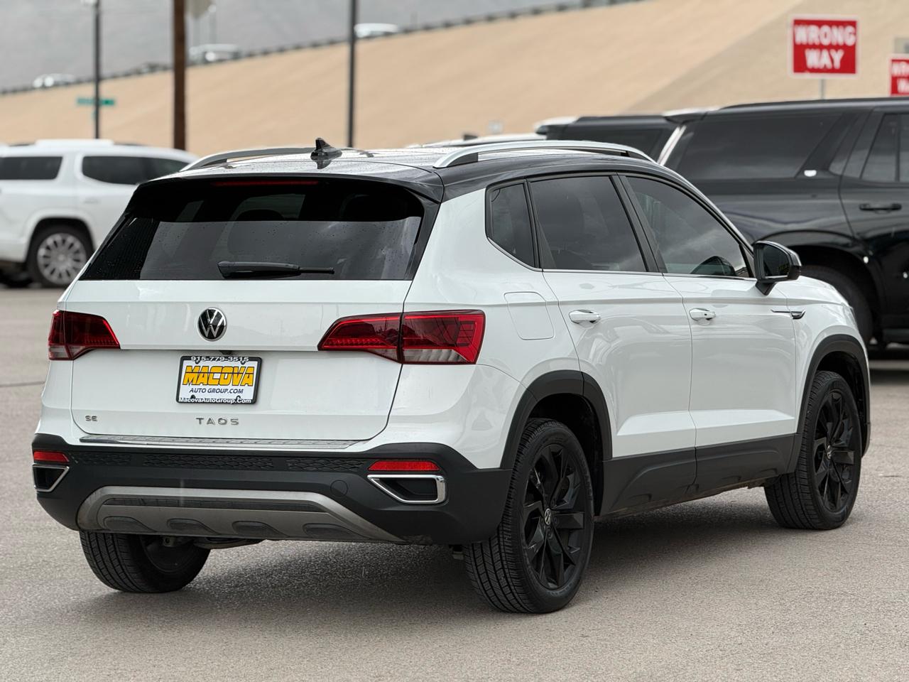 Volkswagen Taos SE FWD 2023