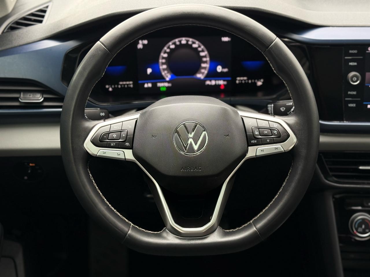 Volkswagen Taos SE FWD 2023