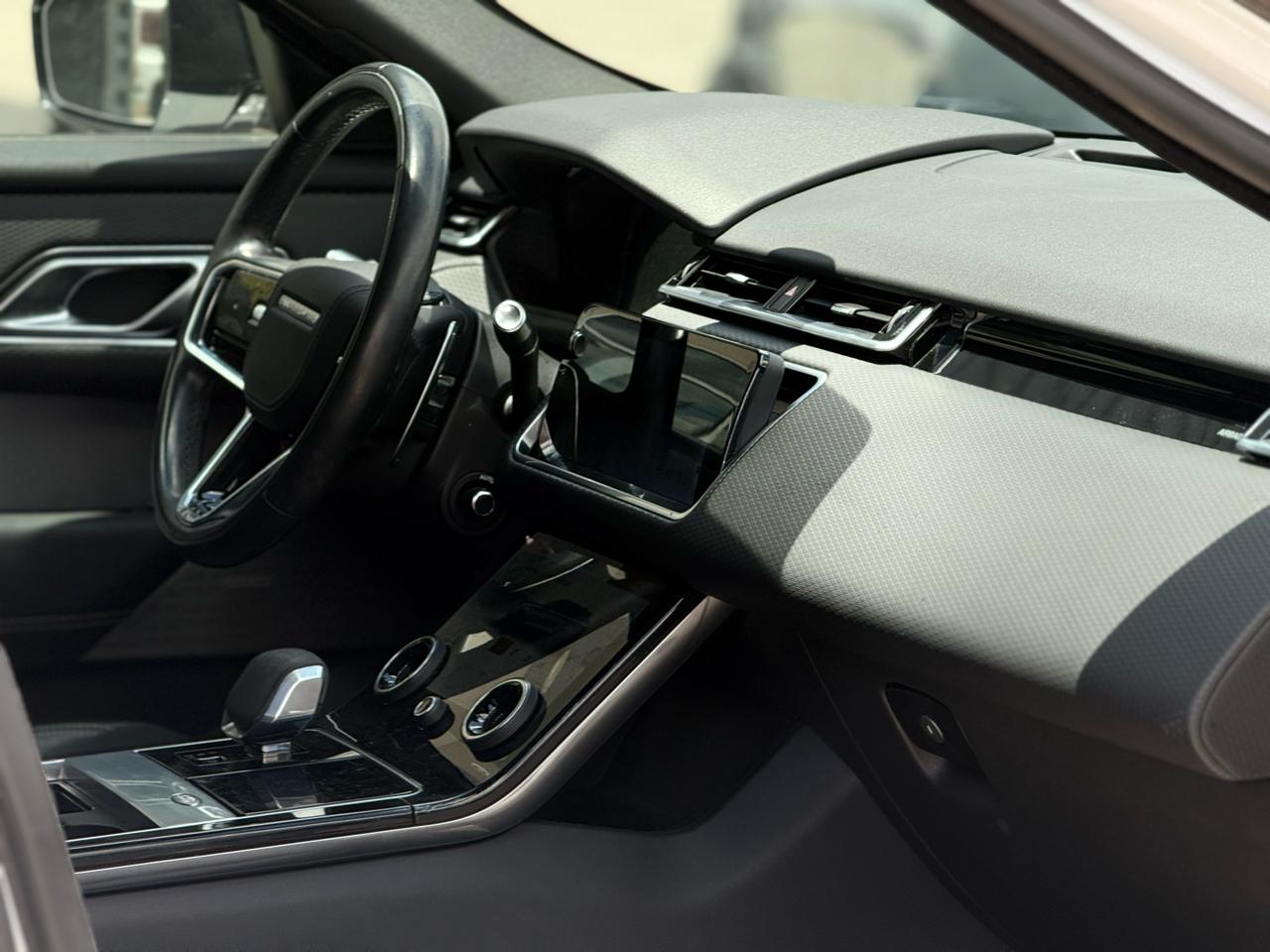 Land Rover Range Rover Velar P250 R-Dynamic S 2021