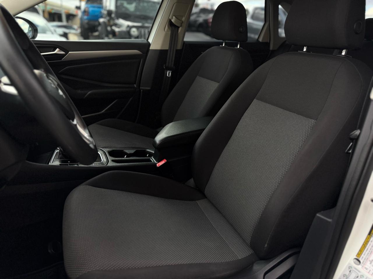 Volkswagen Jetta SE 2019