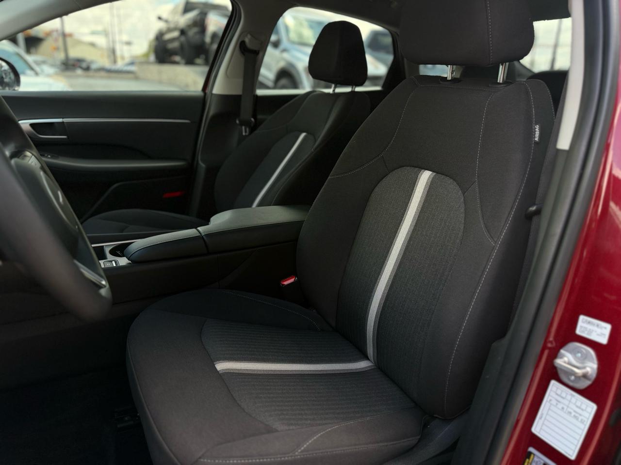 Hyundai Sonata SEL 2.5L FWD 2024