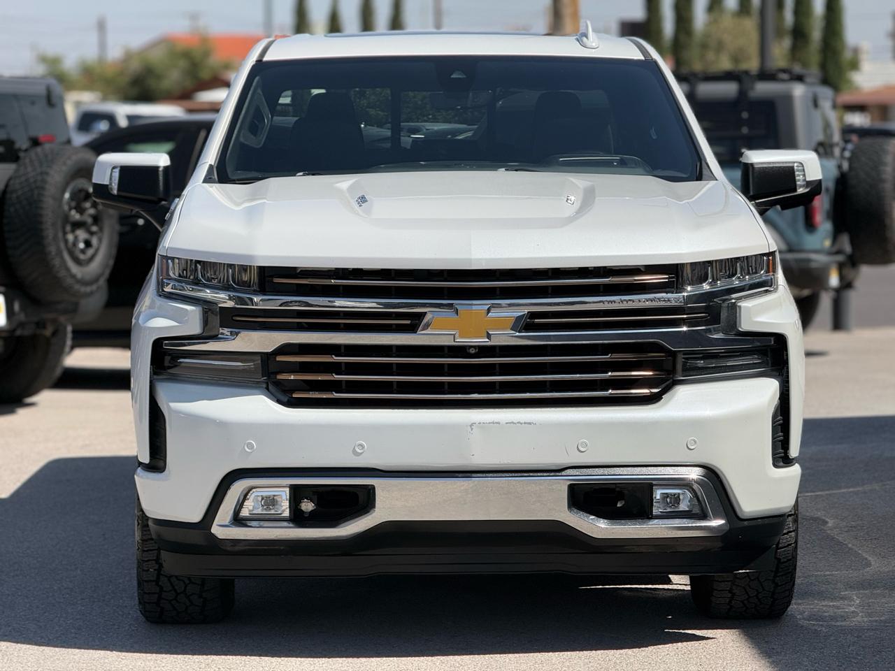 Chevrolet Silverado 1500 4WD Crew Cab 147" High Country 2020