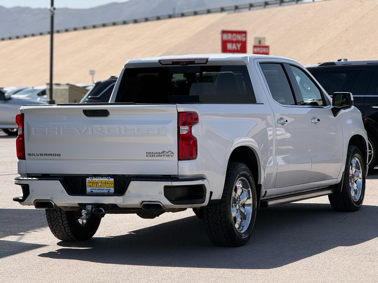 Chevrolet Silverado 1500 4WD Crew Cab 147" High Country 2020