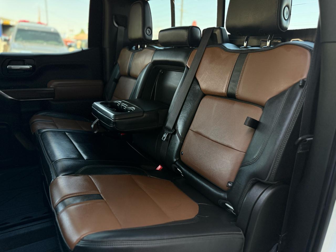 Chevrolet Silverado 1500 4WD Crew Cab 147" High Country 2020