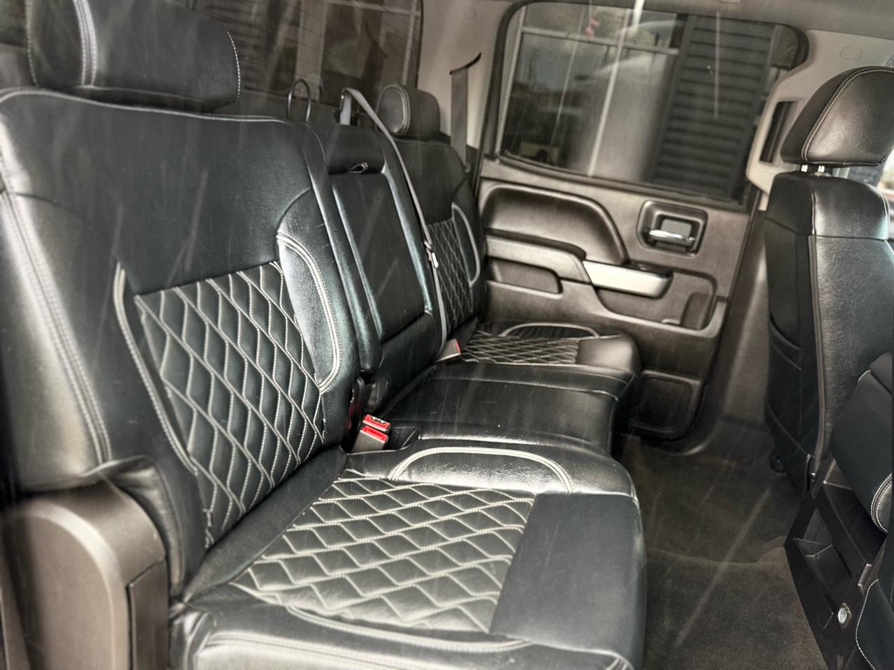 Chevrolet Silverado 1500 4WD Crew Cab 143.5" LT w/2LT 2018