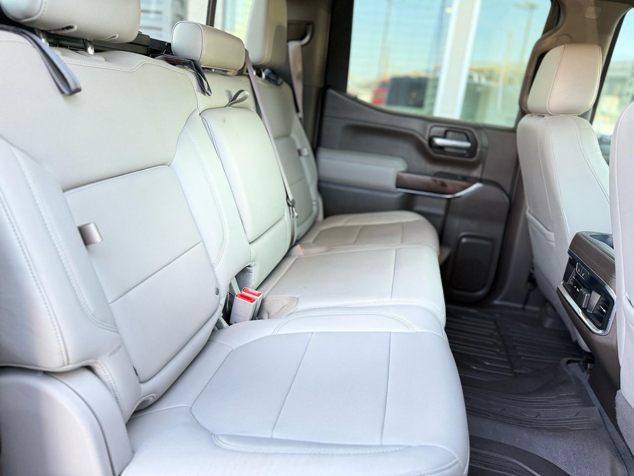 GMC Sierra 1500 4WD Crew Cab 147" SLT 2020