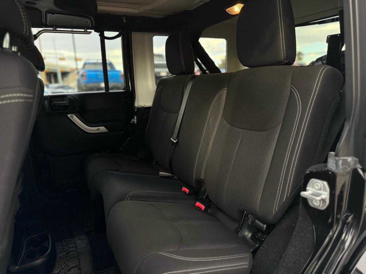 Jeep Wrangler Unlimited Sahara 4x4 2017