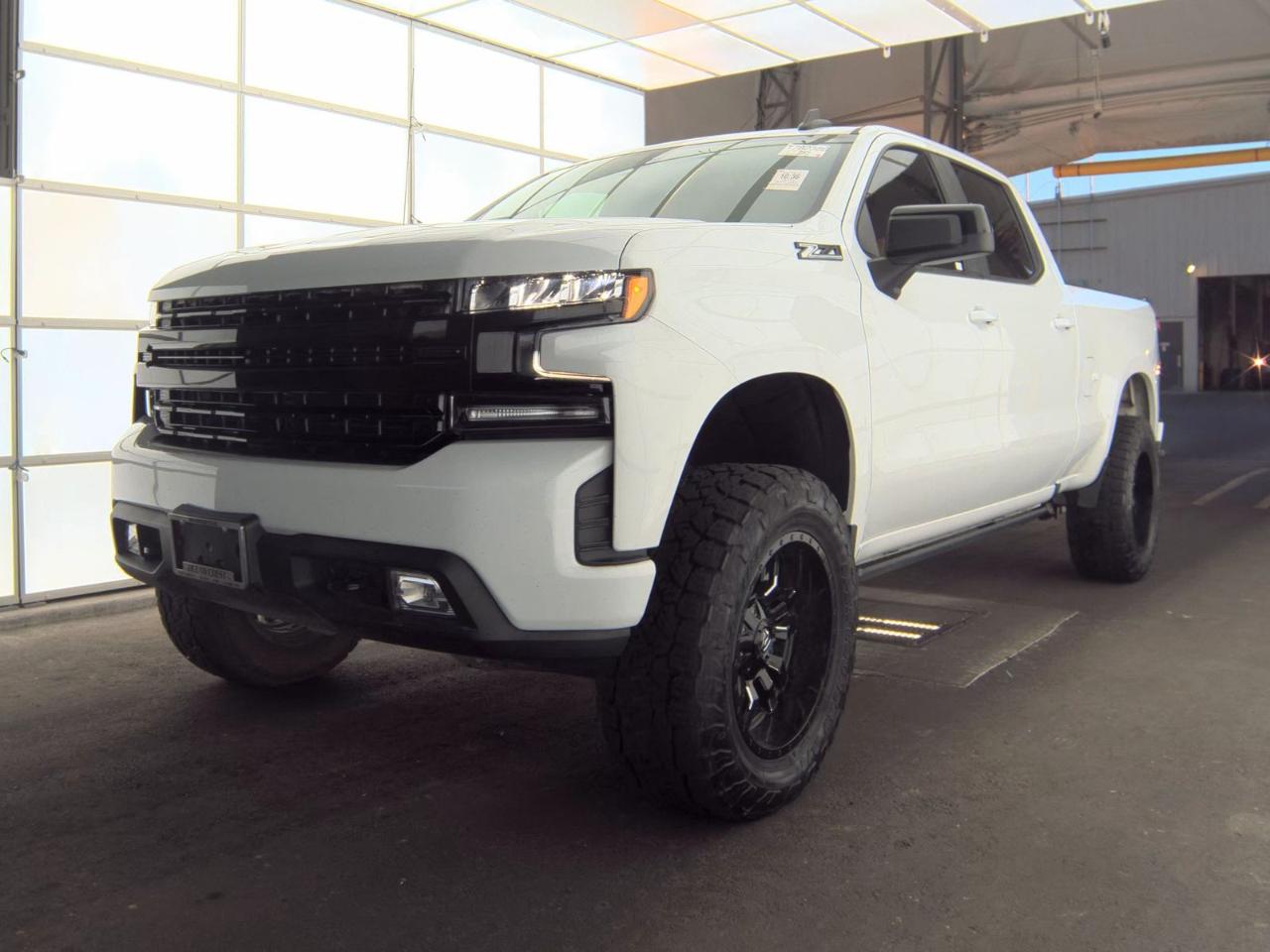 Chevrolet Silverado 1500 LTD 4WD Crew Cab 157" RST 2022