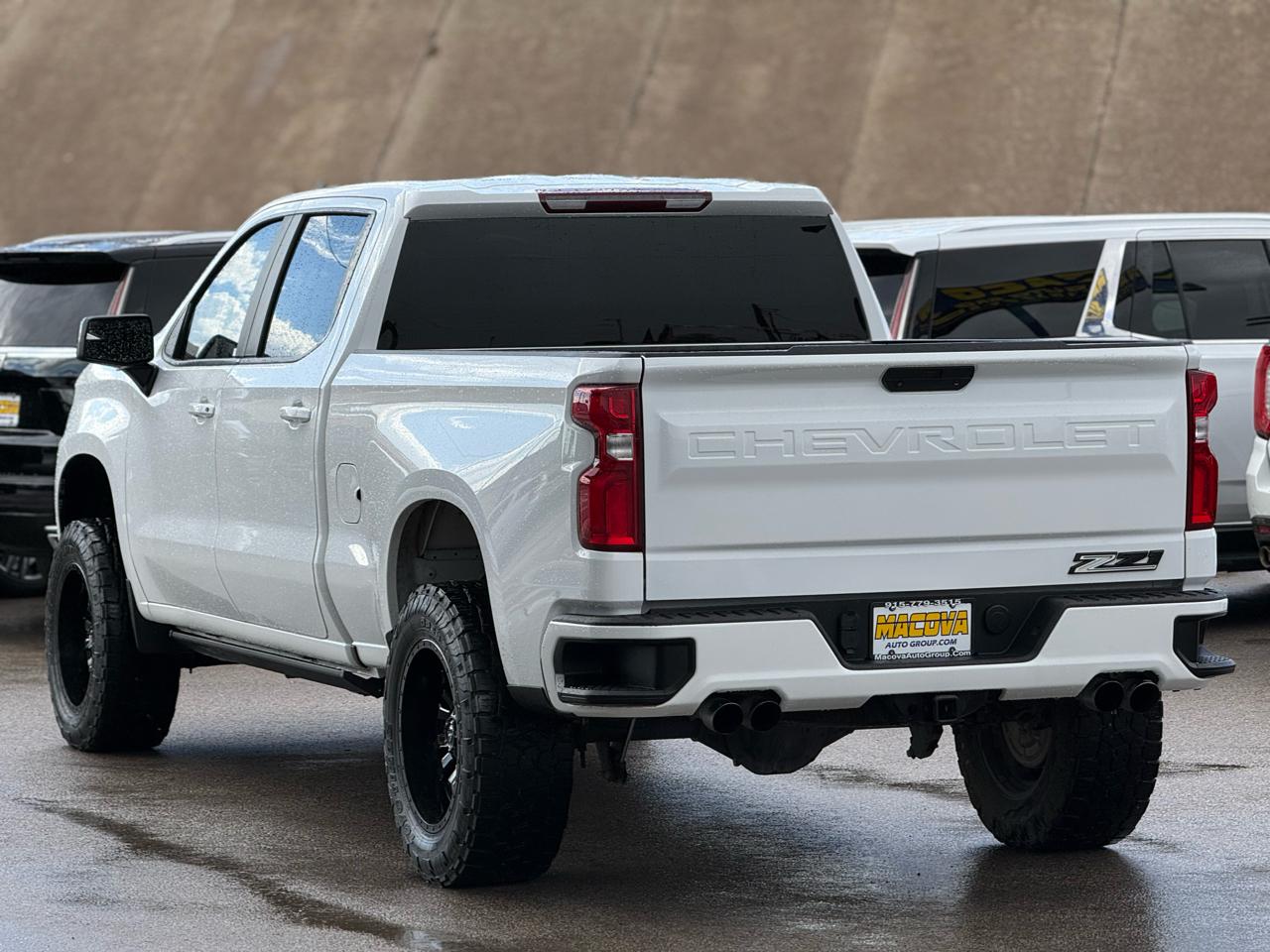 Chevrolet Silverado 1500 LTD 4WD Crew Cab 157" RST 2022