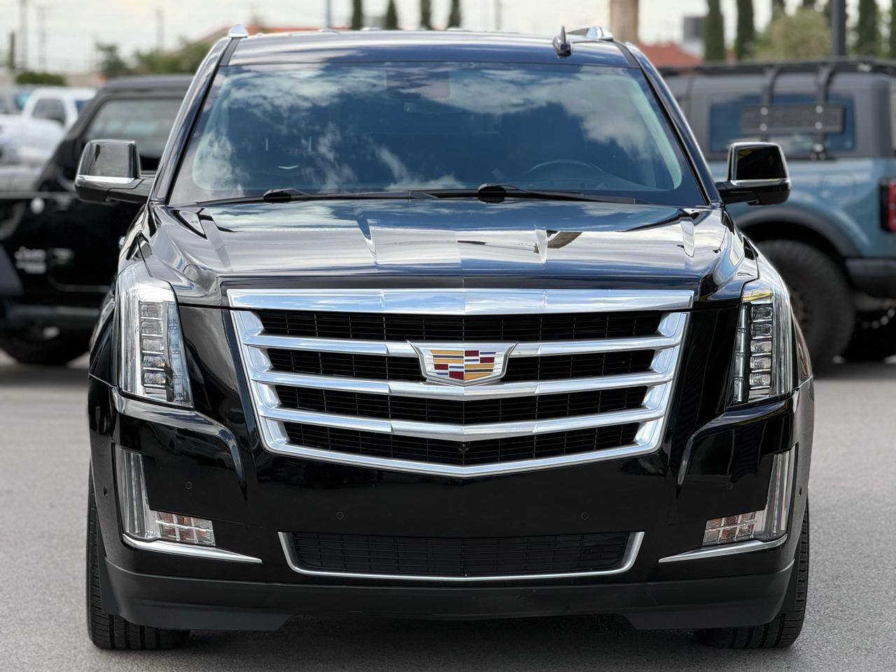 Cadillac Escalade 4WD 4dr Luxury 2020