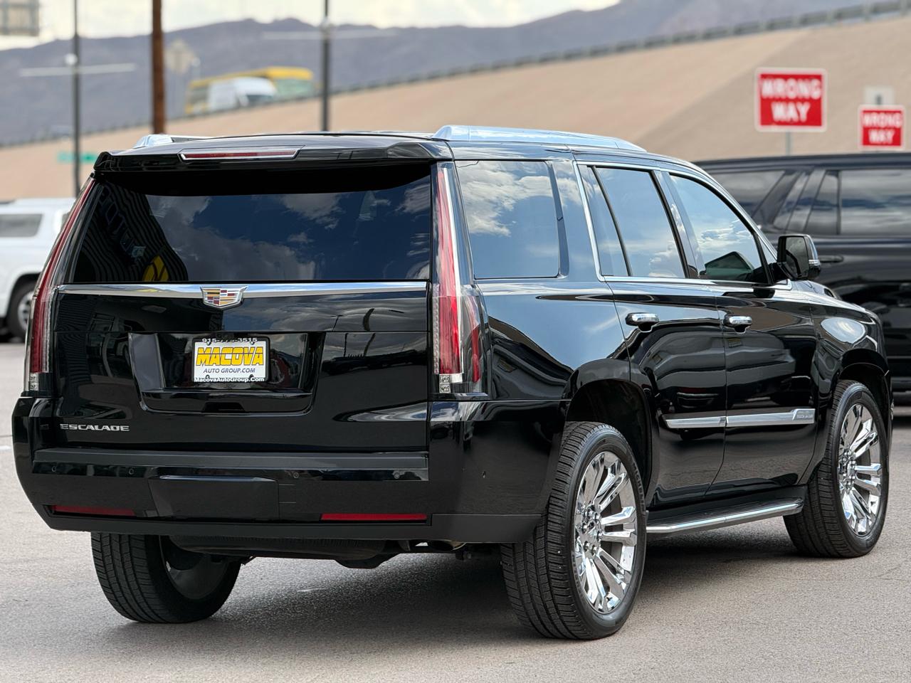 Cadillac Escalade 4WD 4dr Luxury 2020