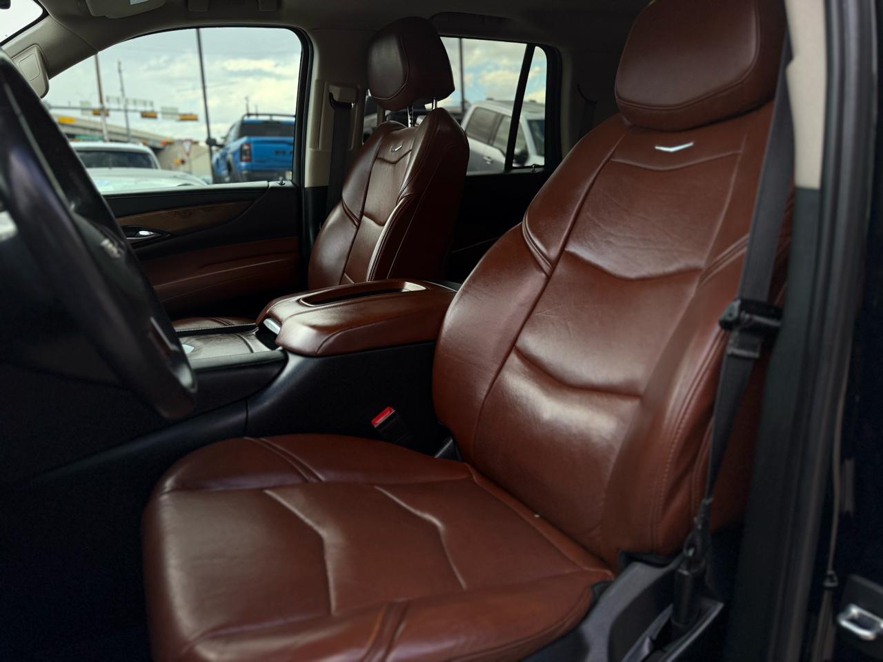 Cadillac Escalade 4WD 4dr Luxury 2020