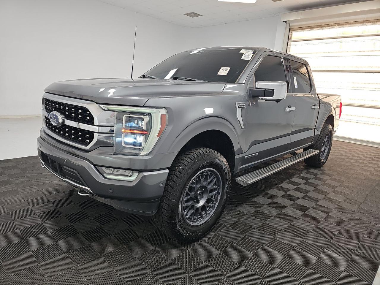 Ford F-150 Platinum SuperCrew 5.5-ft. Bed 4WD 2021