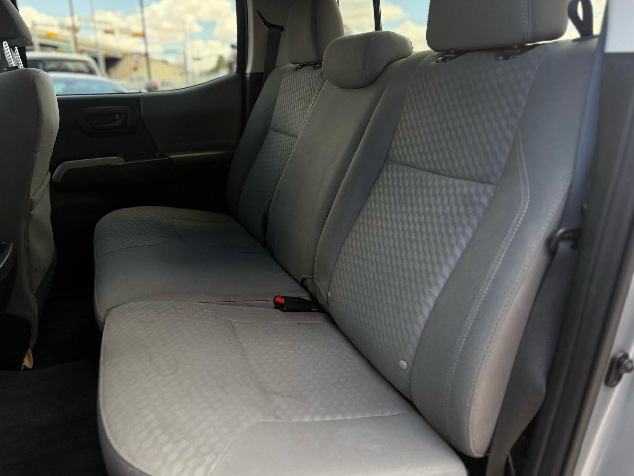 Toyota Tacoma 2WD TRD Off Road Double Cab 5' Bed V6 AT (Natl) 2021