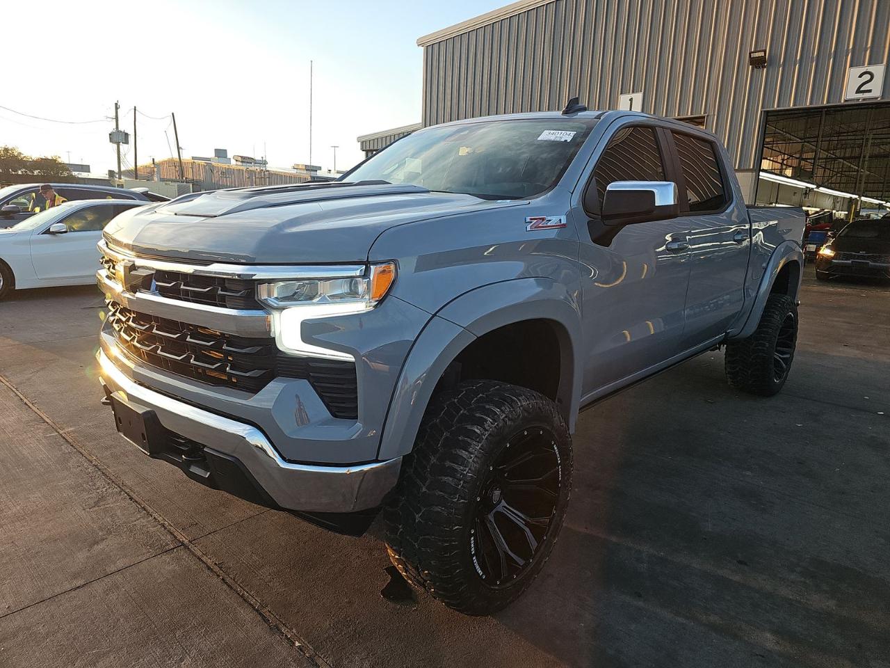 Chevrolet Silverado 1500 4WD Crew Cab 147" LT w/1LT 2024