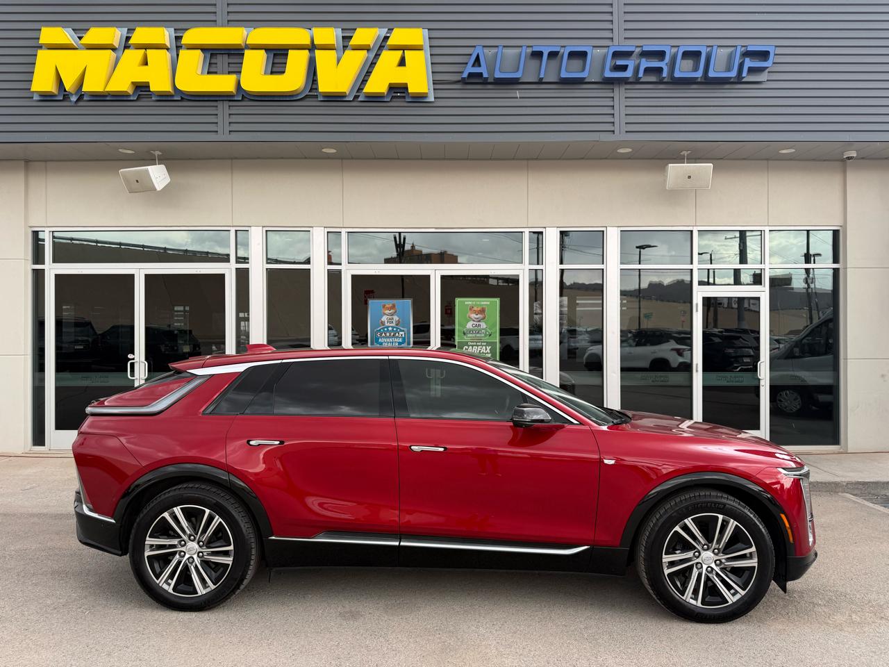 2024 Cadillac Lyriq 4dr Luxury w/1SC