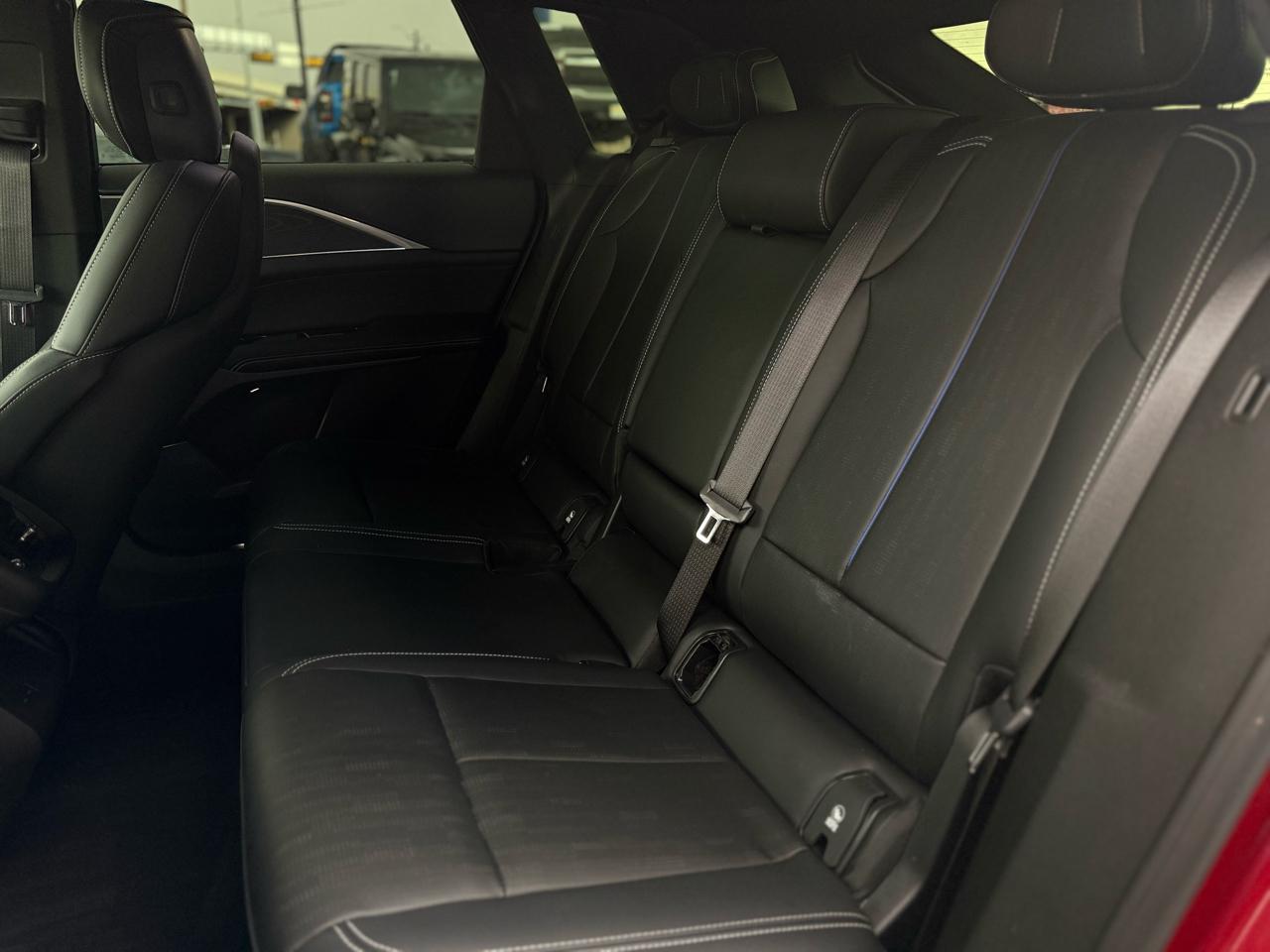Cadillac Lyriq 4dr Luxury w/1SC 2024