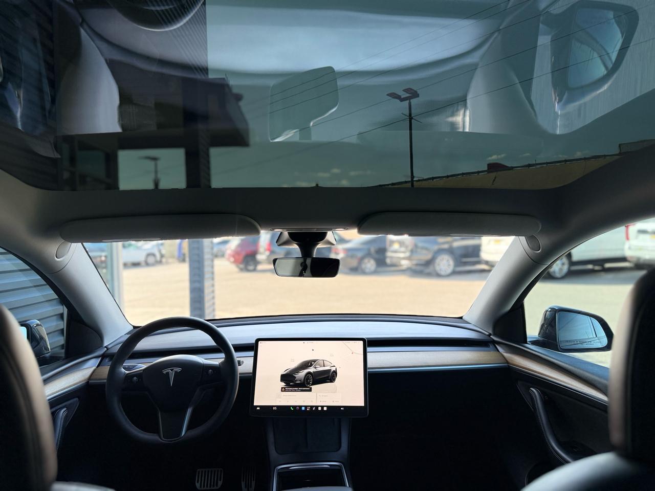 Tesla Model Y Long Range AWD 2023
