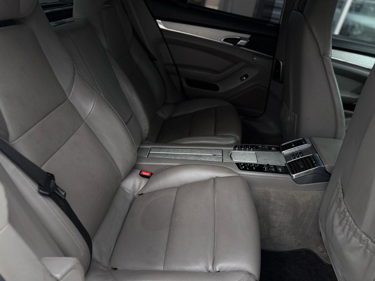 Porsche Panamera 4dr HB S Hybrid 2012