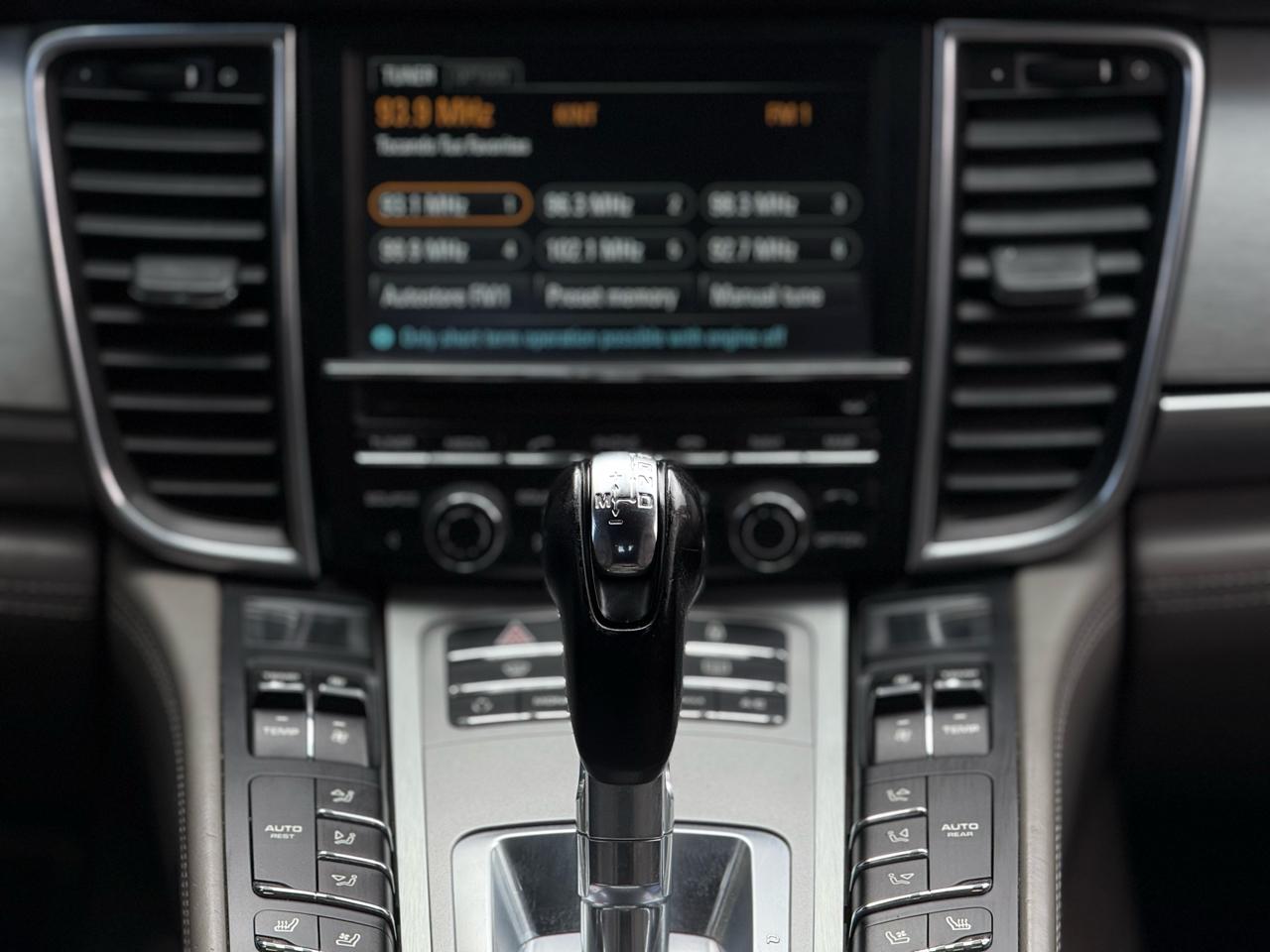 Porsche Panamera 4dr HB S Hybrid 2012
